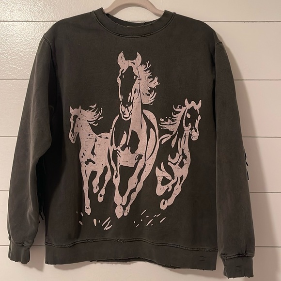 Free People x Tricia Fix Sweaters - Free People x Tricia Fix Exclusive Running Horses Crew W/ Fringe Size M/NWT
